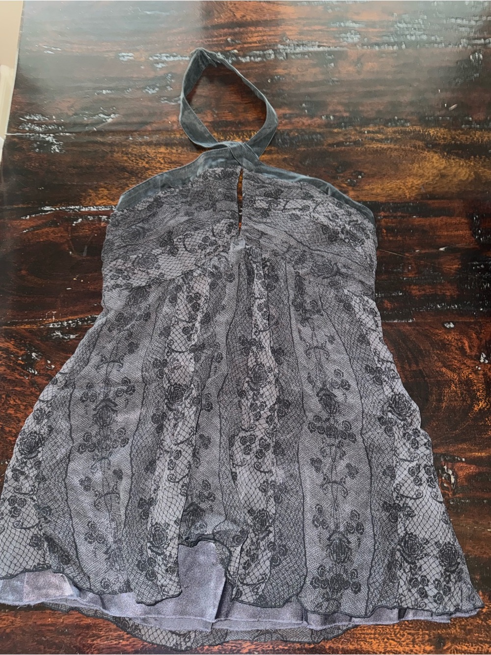 NWOT Express Design Studio Lace Halter Babydoll Top in Black size 2